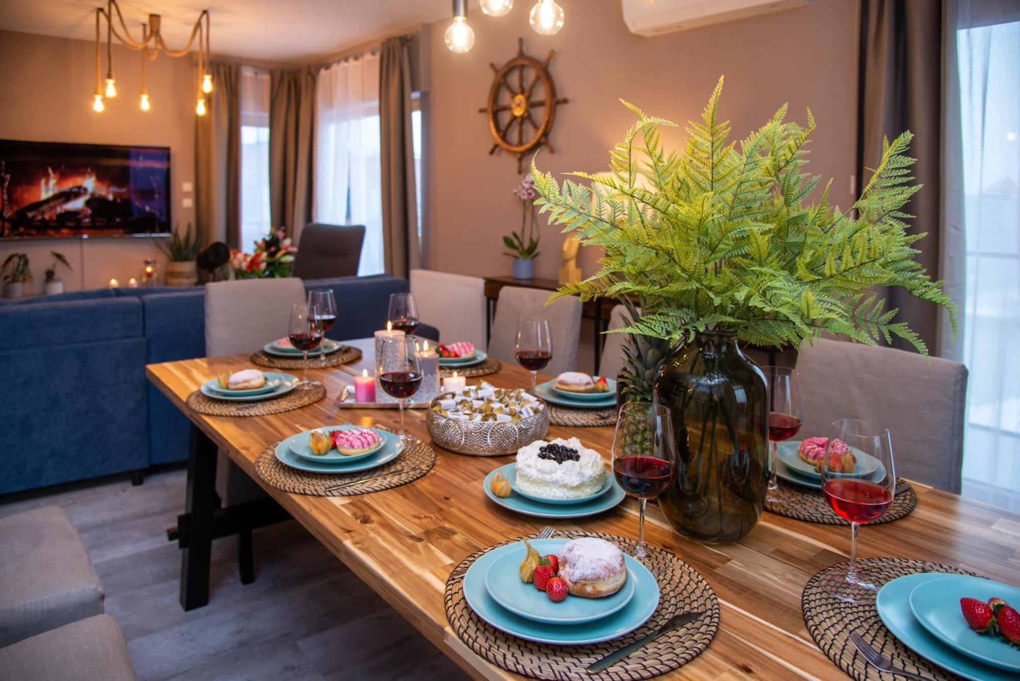 Apartment Premium 4 *